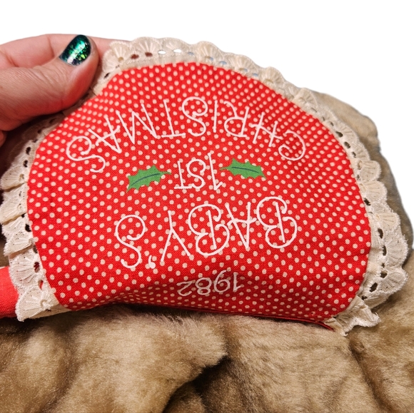 Hallmark Vintage 1982 Baby's First Christmas Bear Stocking Stuffables - Picture 8 of 10